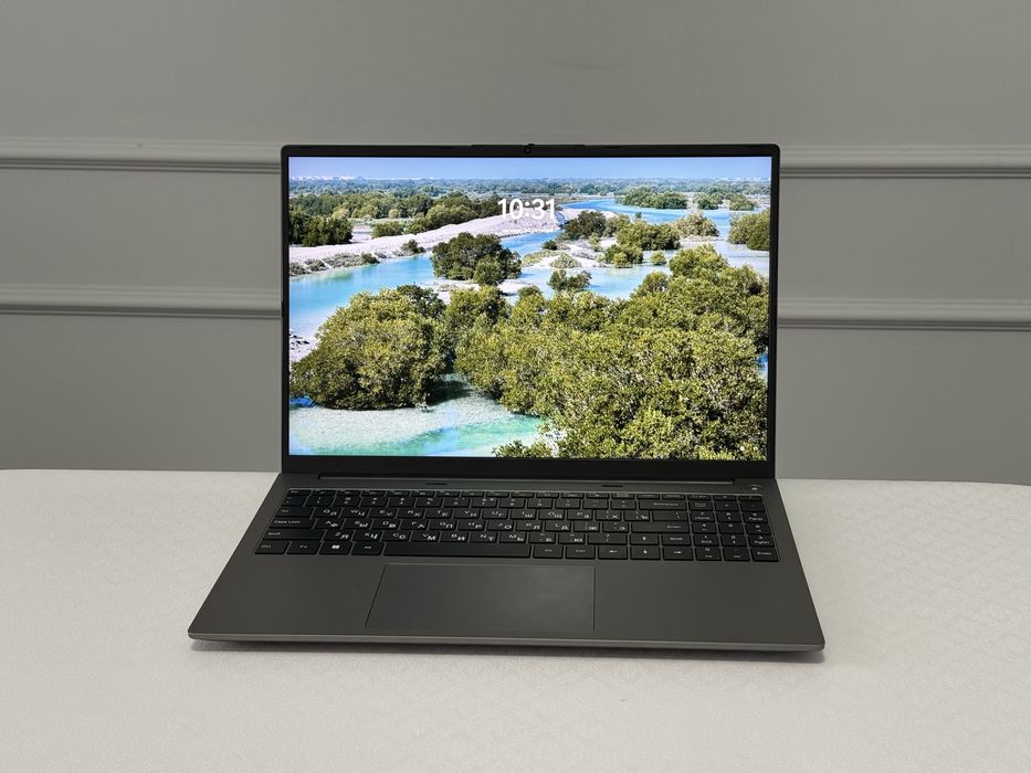 Ноутбук для работы, учебы и игра