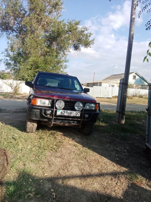 Продам Опель Фронтера