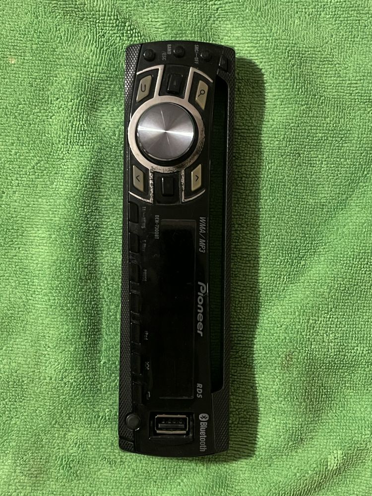Авто Стерео Pioneer DEH 7300BT