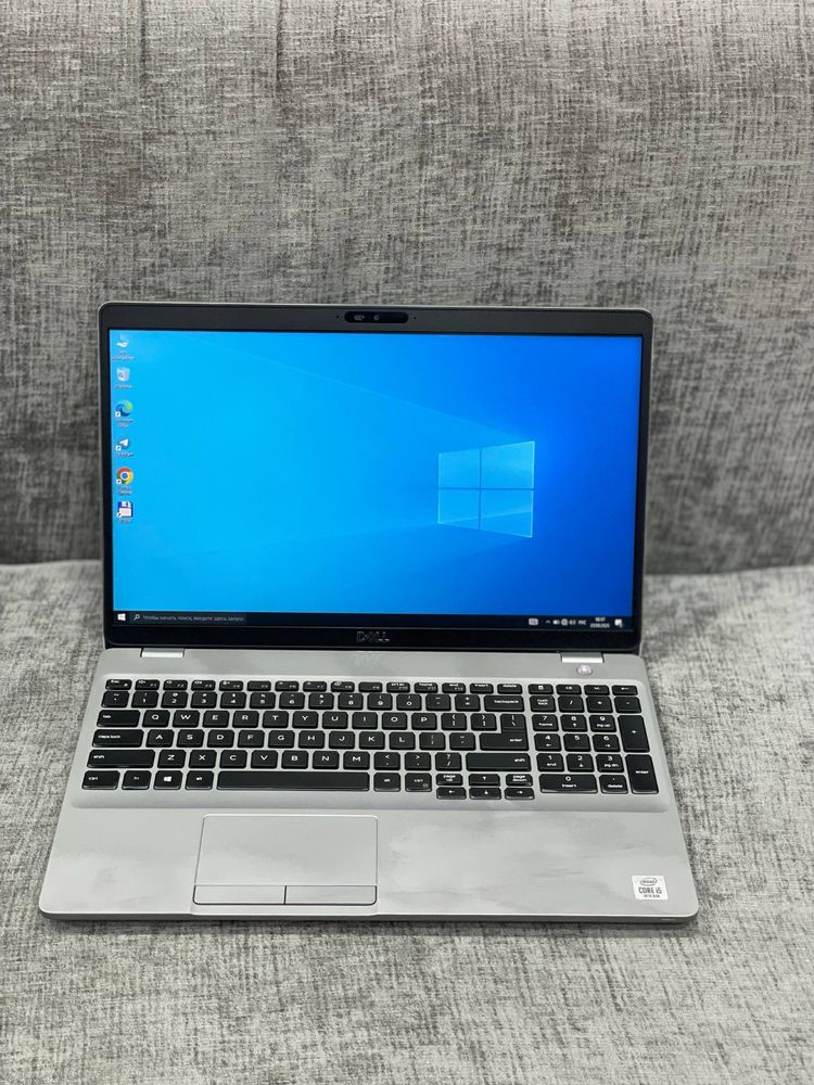 Dell laptop.