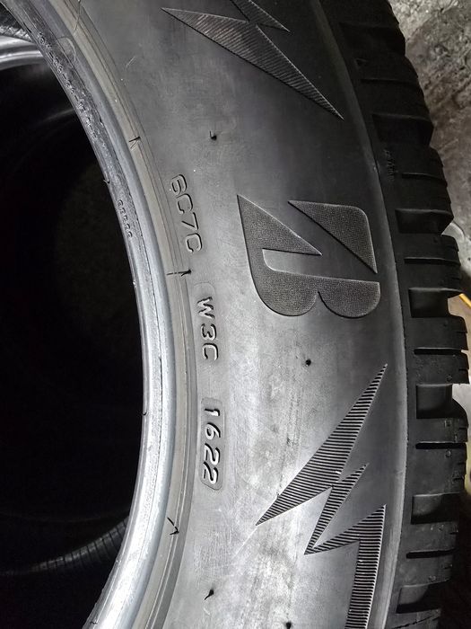 Bridgestone 235/55 R18 104H MS iarnă