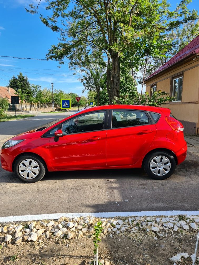 Ford Fiesta,benzina