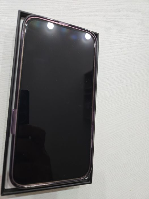IPhone 13 pro gold