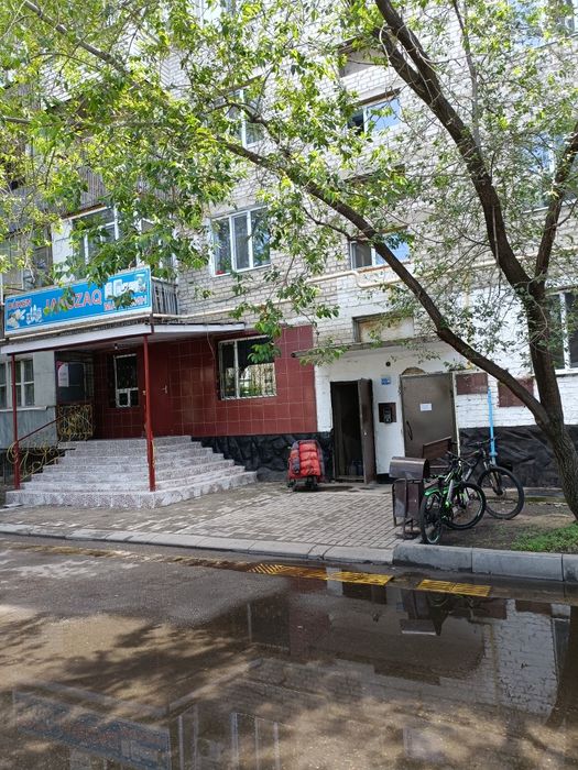 Сдам помещение.под салон красоты,магазин,аптека.и тд.(можно с выкупом)