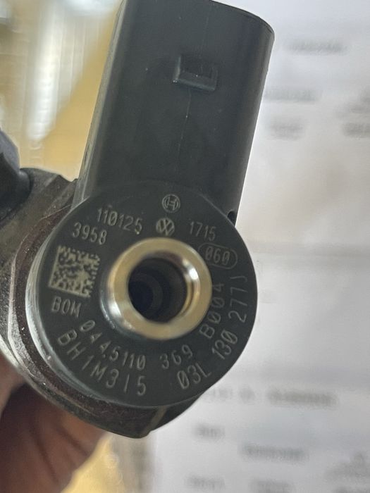 Injectoare Audi,Vw.2.0 Tdi cod:03L130277J-0445110369