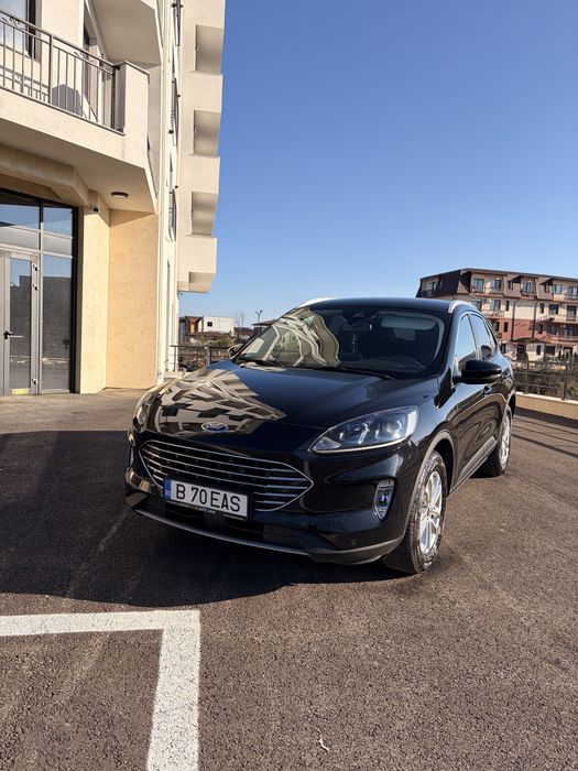 Ford kuga hibrid 2023