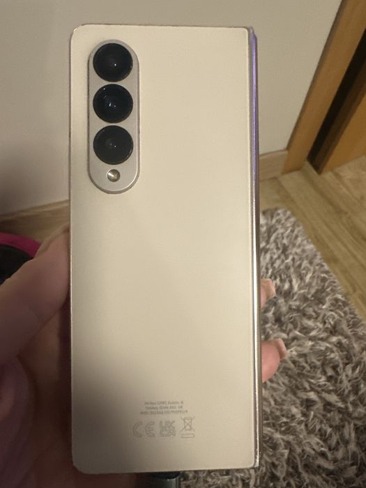 Samsung Galaxy Z Fold 4 Beige/Gold Sand