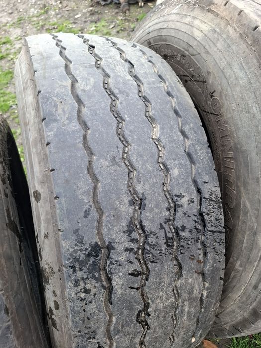 Vand 1 sau 2 sau 4 anvelope 385 65 22.5 goodyear bune fara defecte