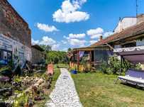 Unic proprietar vând CASĂ+TEREN, ideal pentru investiții!