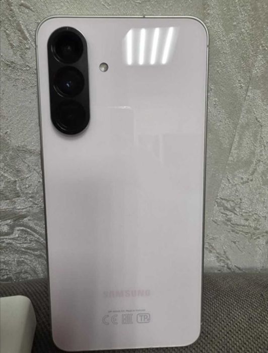 Самсунг а 56 сотилади