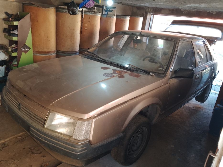 Рено 25, бракувана/за скраб