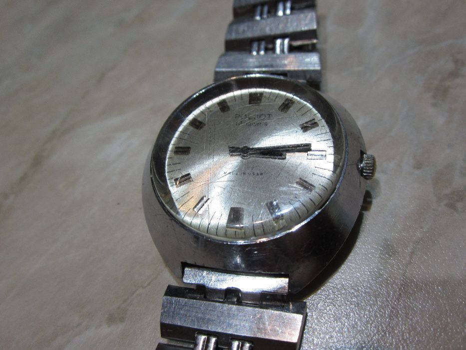 Часовник POLJOT 17 Jeweis Механичен