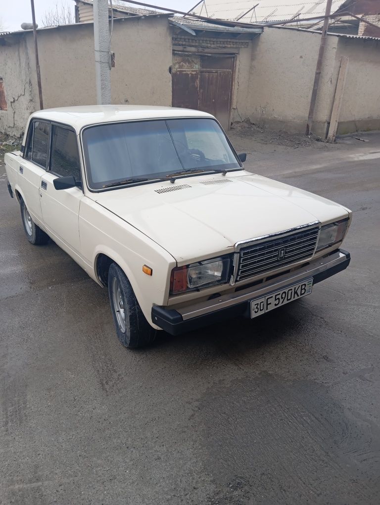 ВАЗ 2107 Sotiladi