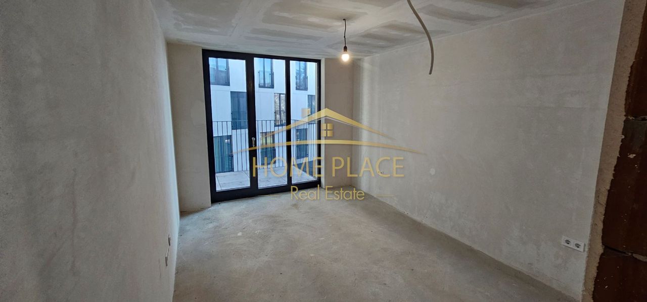 Продава се Двустаен апартамент в Варна, Чайка - 91 кв.м за 3077 €/кв.м - Снимка #5