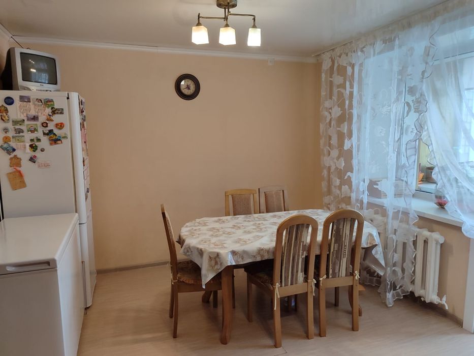 4 х комнатная квартира на классному этаже