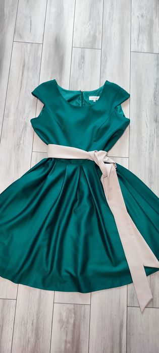 Rochie de gala verde smarald