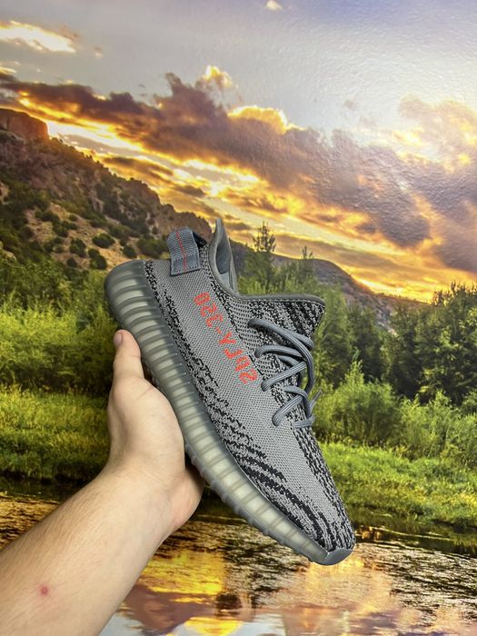 Yeezy 350 v2 grey