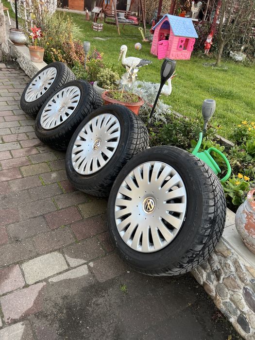 Cauciucuri iarna + jante tabla si capace VW ca noi