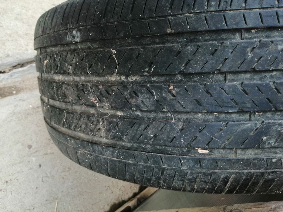 Vând 2 set a câte 4 roți pentru Touareg