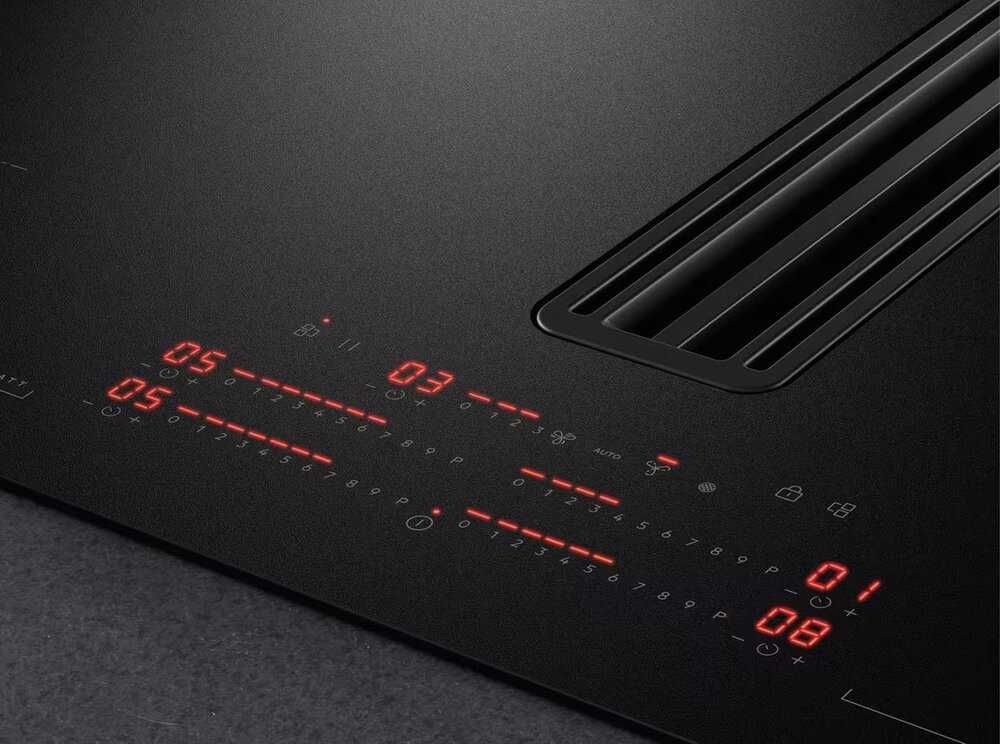 Индукционен плот с аспиратор AEG  XCD6847AS