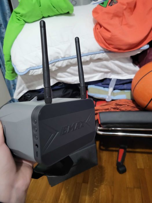 dronă cu Vr și cu toate acesorile nevoite