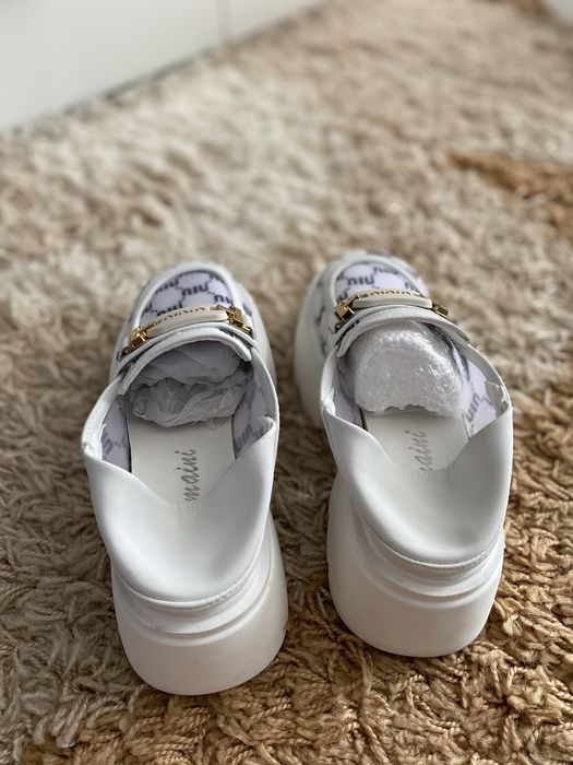 Лоуфъри модел MIU MIU