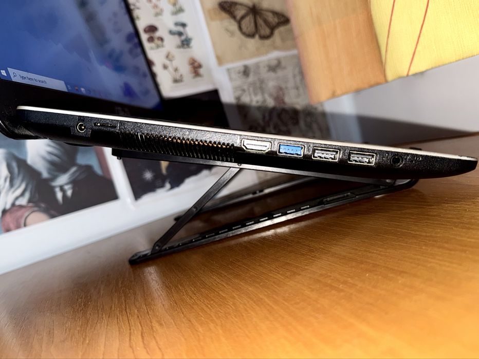Laptop ASUS VivoBook 15 X540UBR
