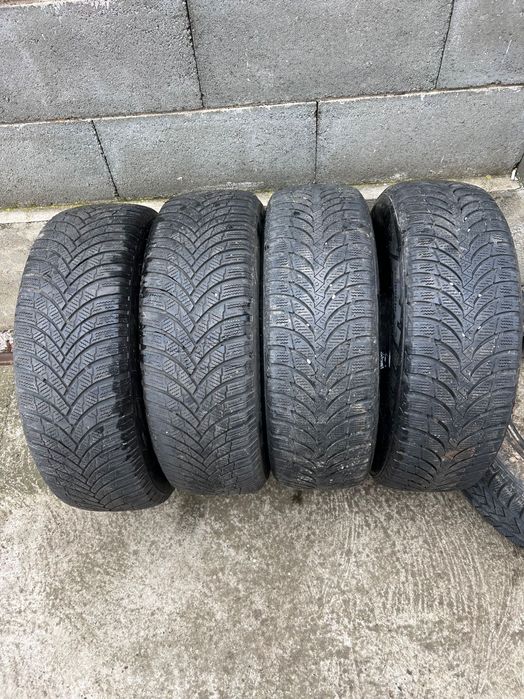 Cauciucuri M+S 215/65/16