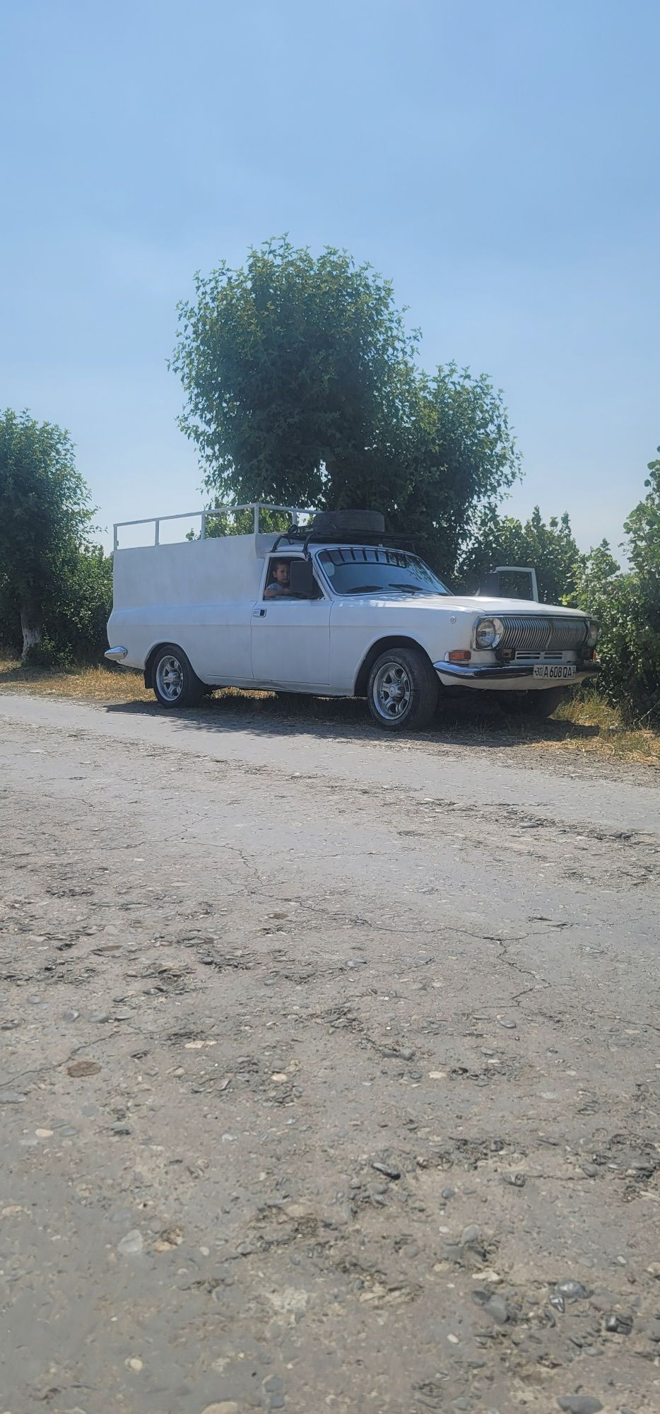 Volga pikap...1991 na xodu.OBMEN BOR