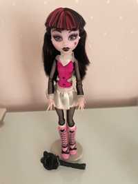Кукла Monster High, Дракулаура базовая