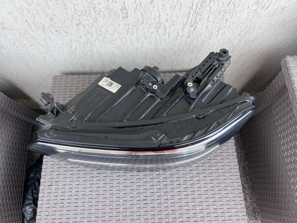 Far stanga LED VW Passat B8 Facelift, Original, De Europa. 3G1941035Q