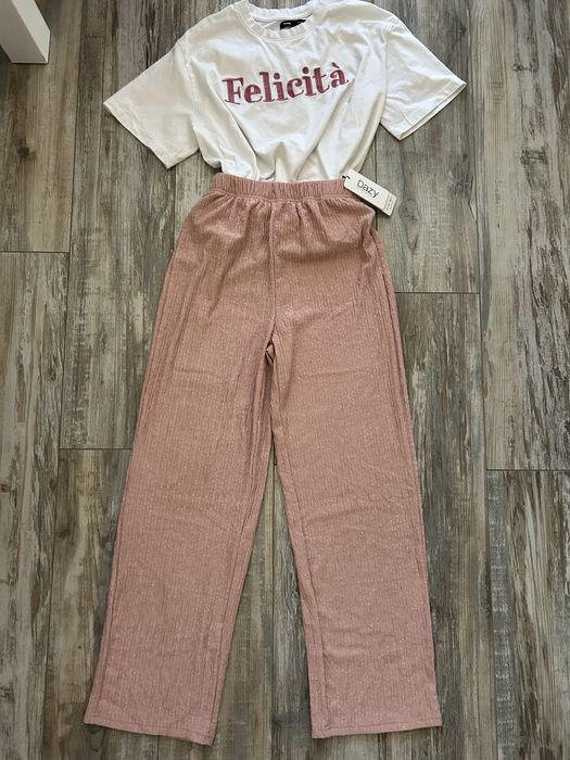 Лот тениска с панталон