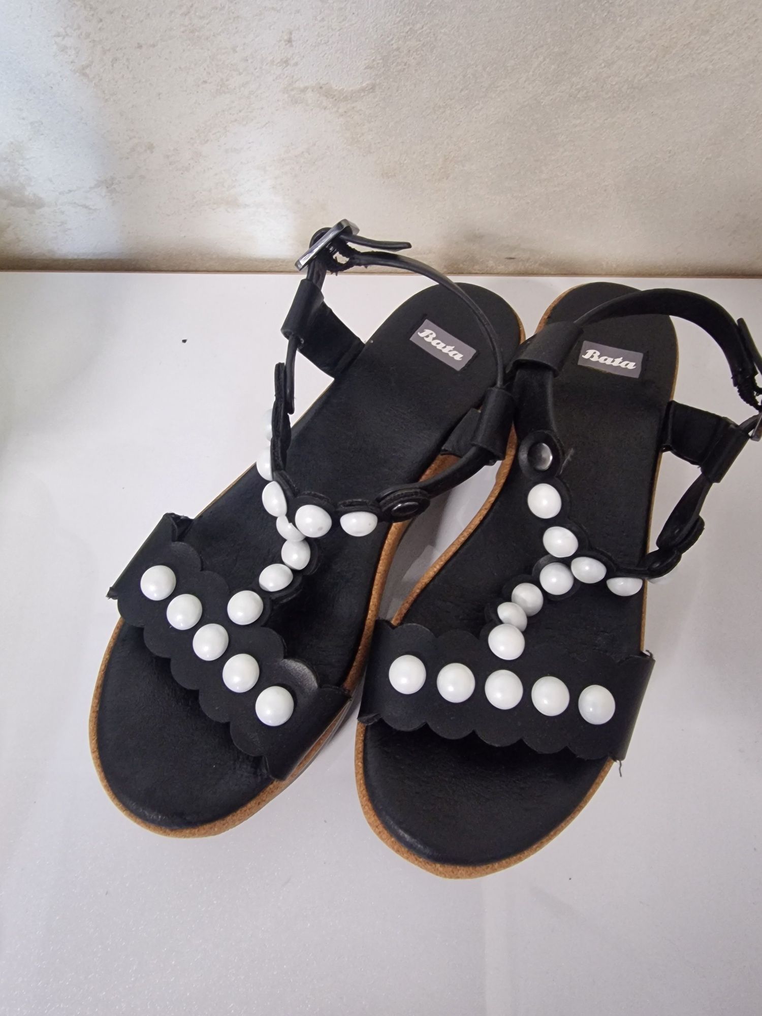 Sandale Bata negre