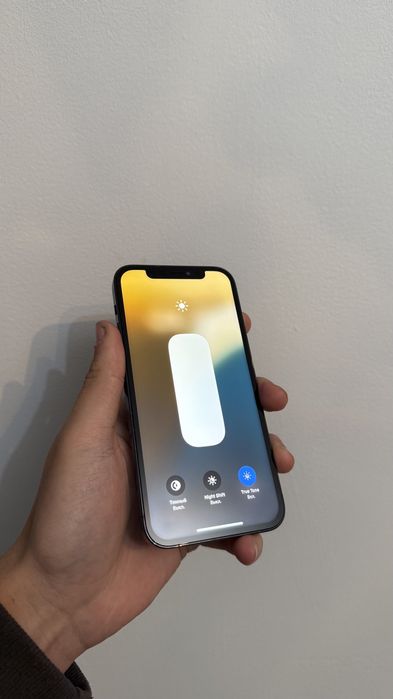 Продам iphone 12 pro 256 гб