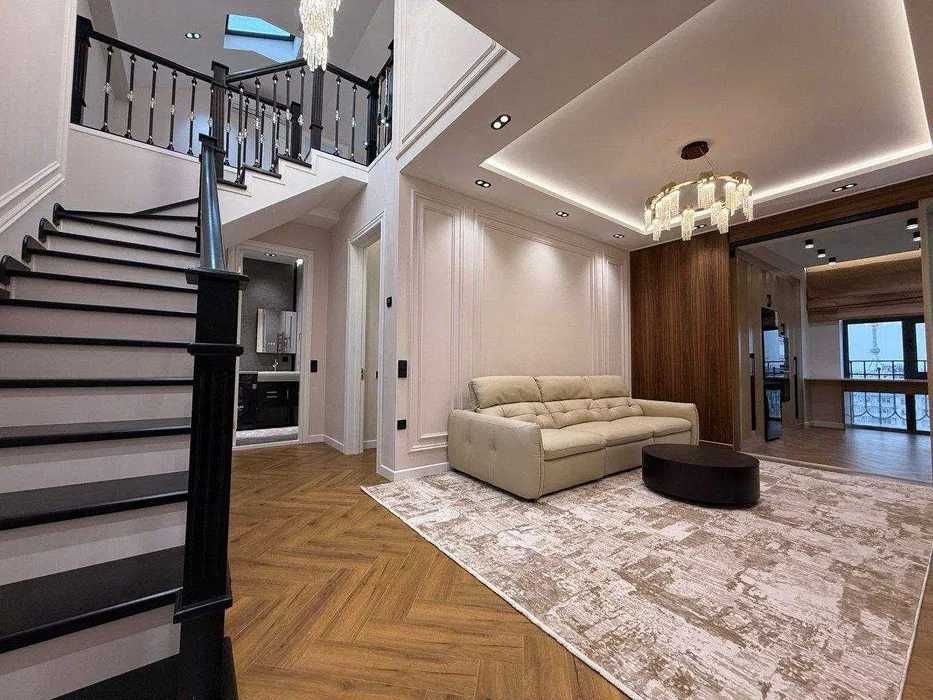 Сдаётся Шикарная 2х ком кв-ра на Дуплекс ул. Тарас Шевченко! ID06