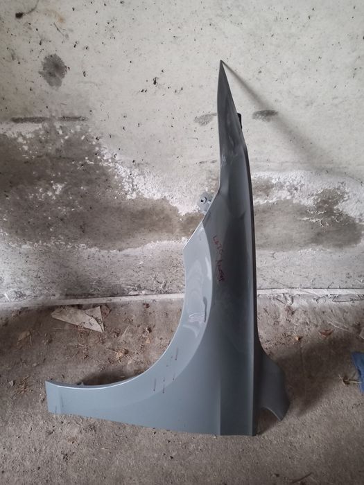 Преден капак vw golf 8 2020г.