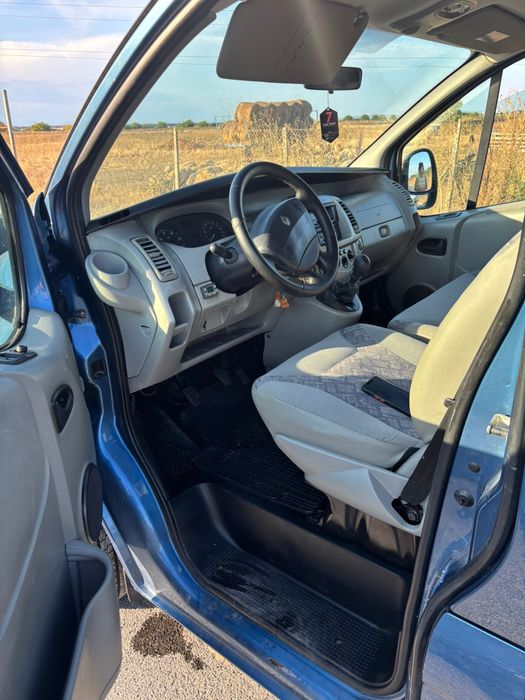 Renault Trafic facelift 8+1