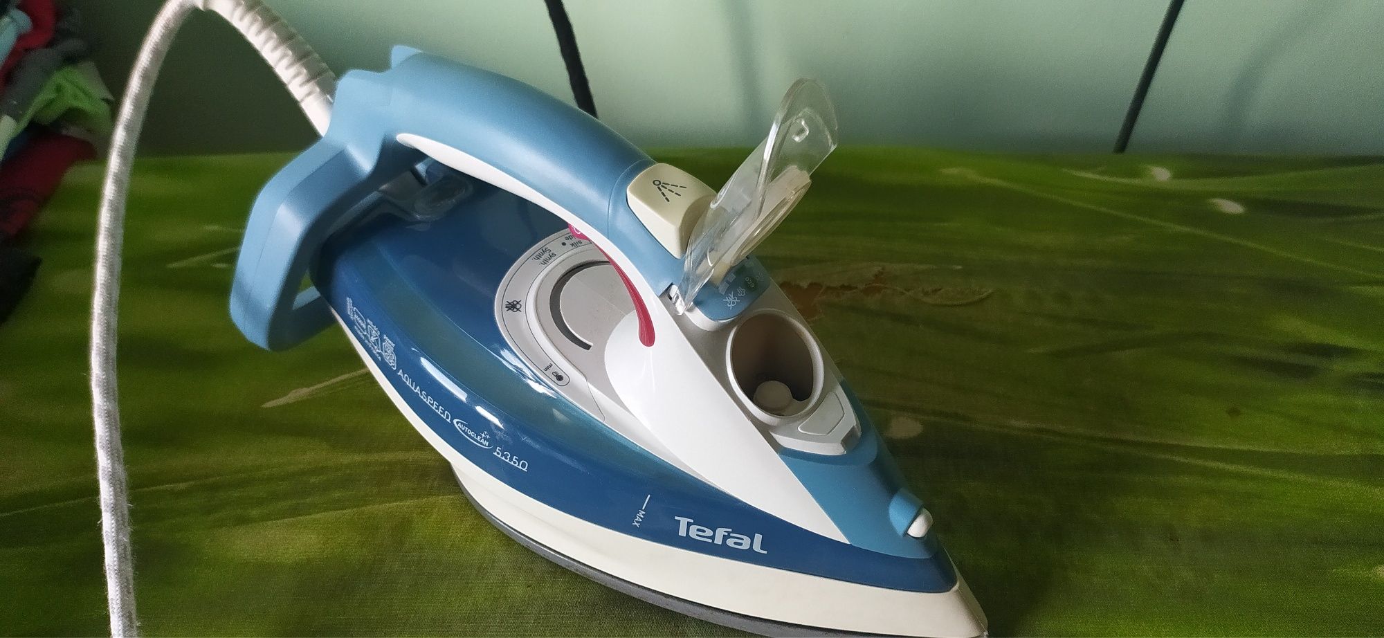 ЮТИЯ TEFAL FV-5350

2400 W