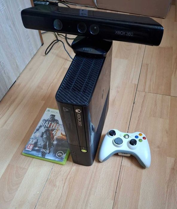 Xbox 360 Slim Cu Kinect Perfect Functional