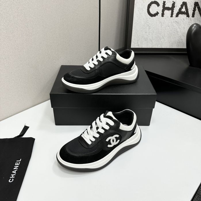 Adidasi Chanel, tip Premium