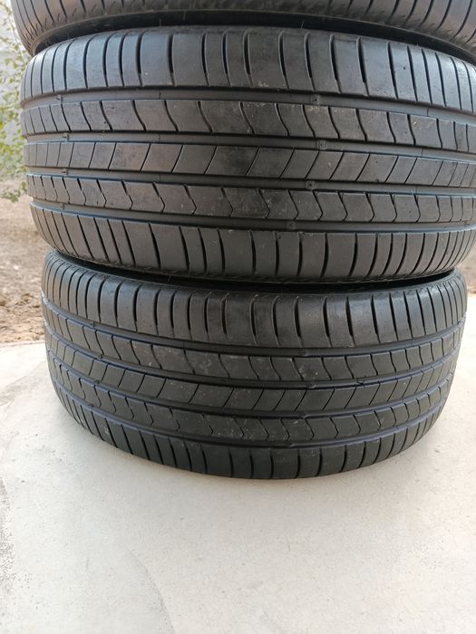 235.45.R18 Kumho Eksta shina