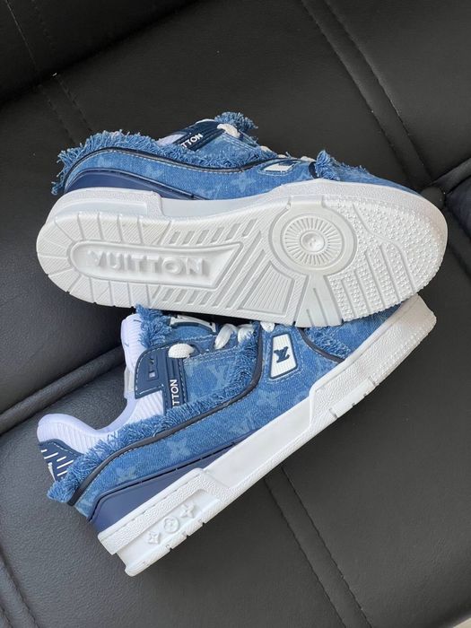 Adidasi Louis Vuitton noi