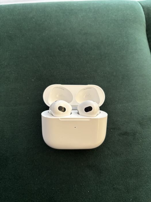 Air Pods 3.