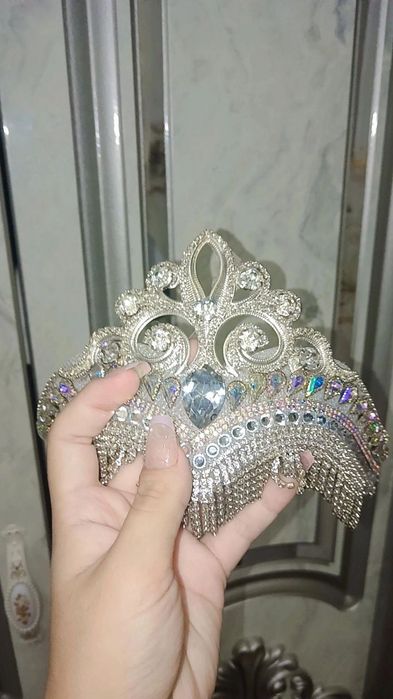 Kelinlar uchun ansambil yangi +tillaqosh qushib beraman