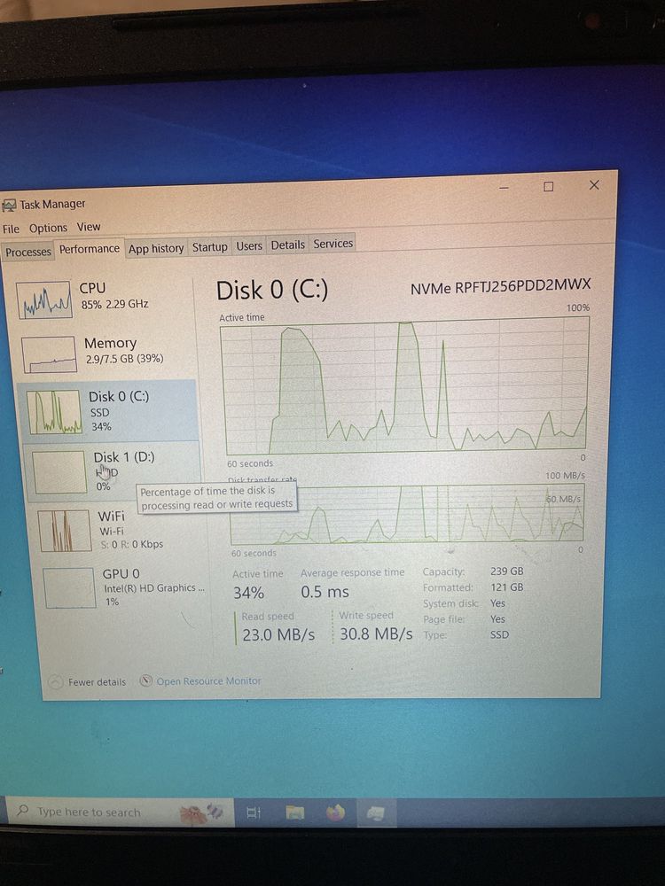 Лаптоп Lenovo V130-IKB NVME DDR4 i3 7th gen