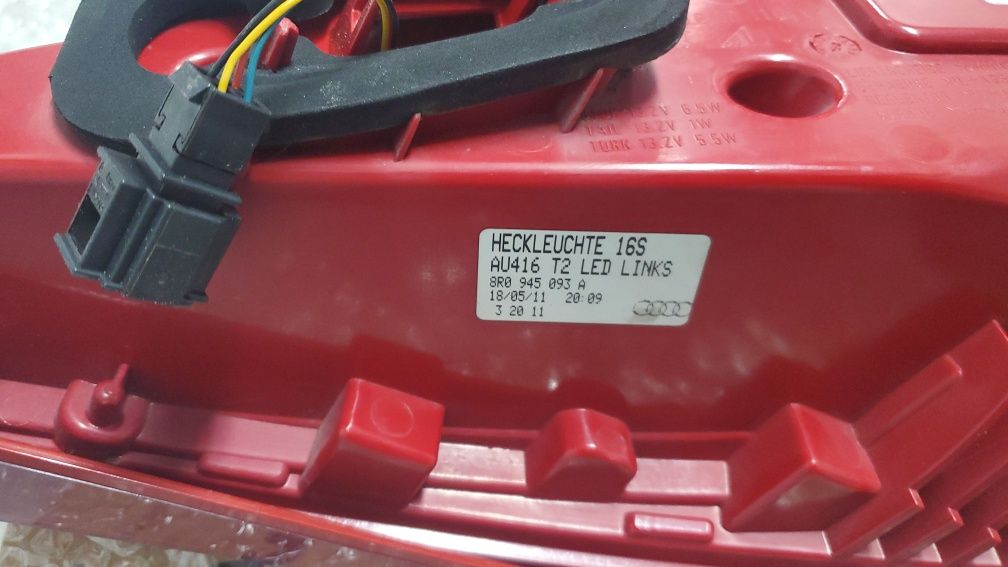Оригинални LED стопове  за Audi Q5 08-2011