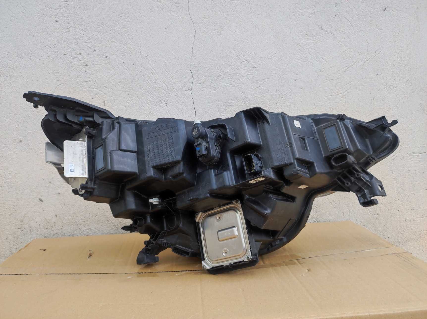 Far stanga full led Renault Megane 4 facelift 2021 2022 2023 original