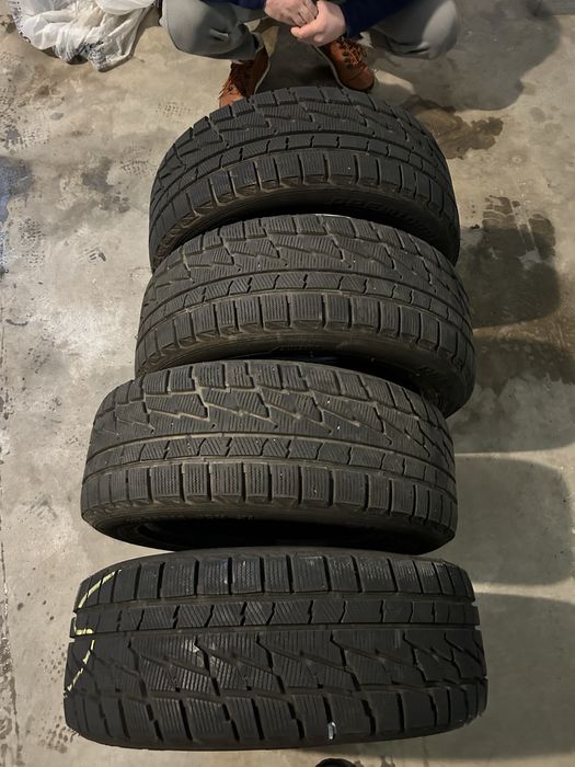 Anvelope Iarna 255/55 R16