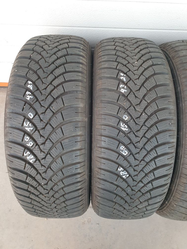 Зимни гуми 4 броя FALKEN EuroWinter HS01 185 60 R15 дот 4321