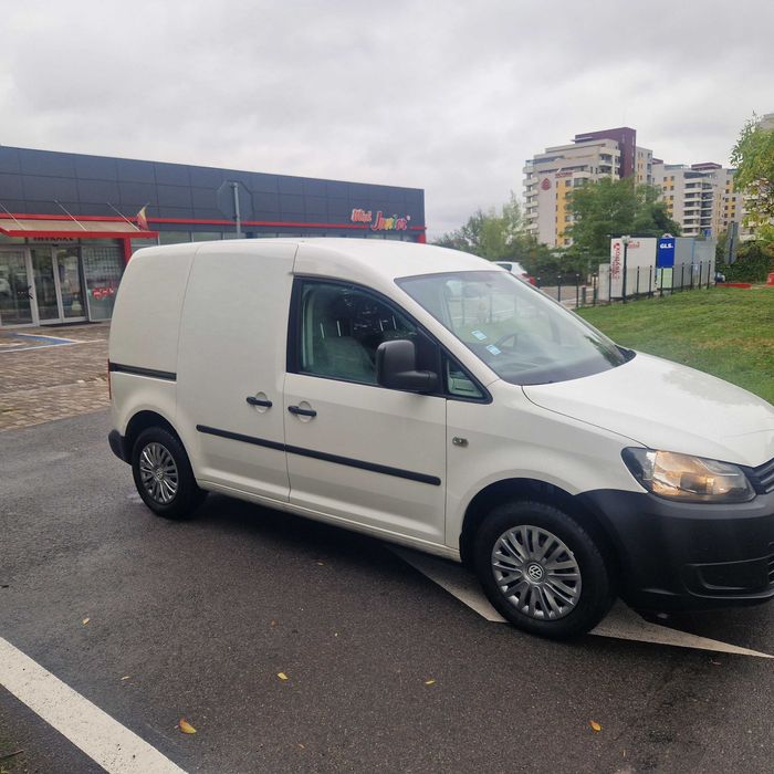 Volkswagen Caddy 2011 1.6d 105cp euro5 clima pret 4890e neg